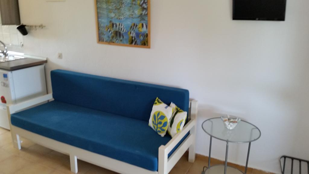 Amparoudes Apartamento Kriopigi Quarto foto