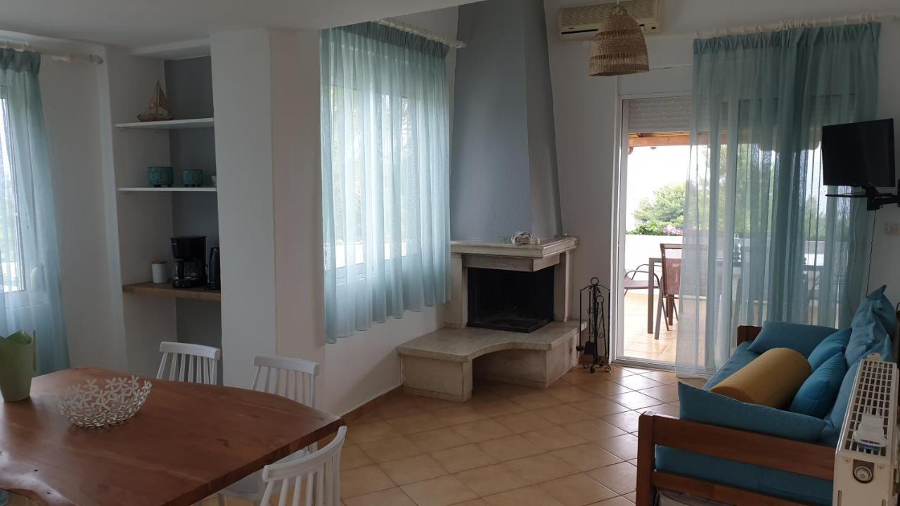 Amparoudes Apartamento Kriopigi Exterior foto