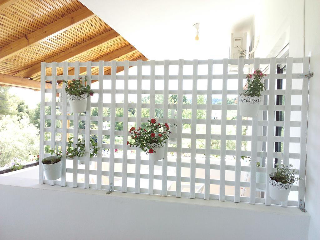 Amparoudes Apartamento Kriopigi Exterior foto