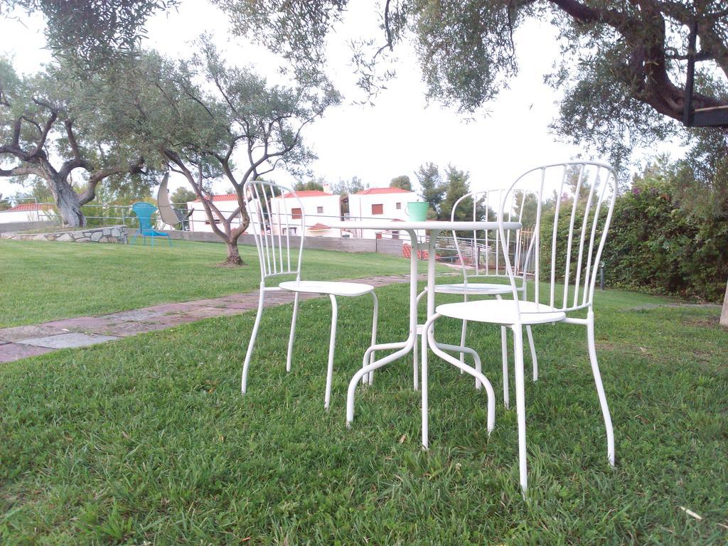 Amparoudes Apartamento Kriopigi Exterior foto