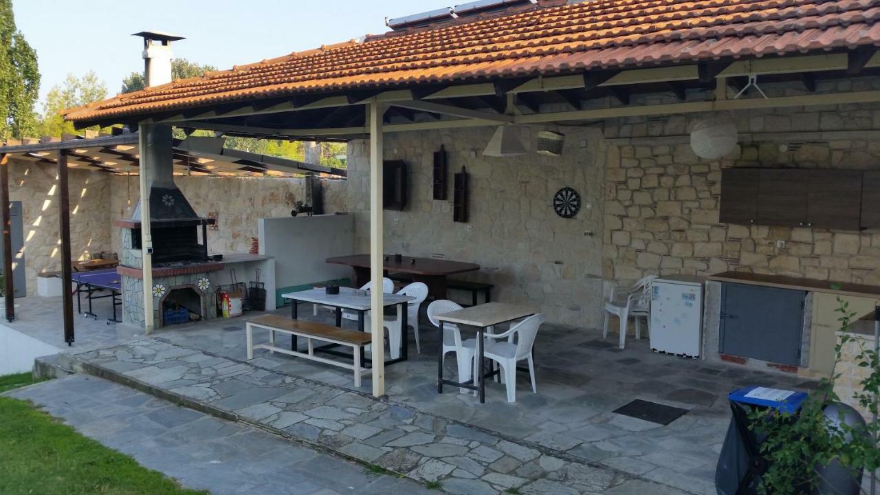 Amparoudes Apartamento Kriopigi Exterior foto