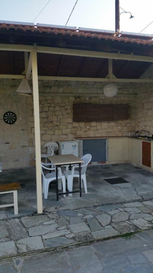 Amparoudes Apartamento Kriopigi Exterior foto